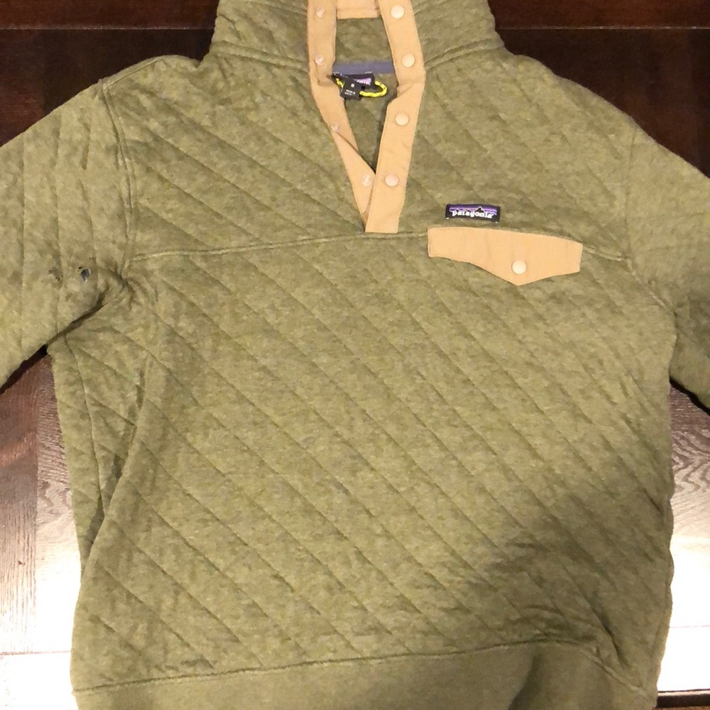 Patagonia quilted sweater